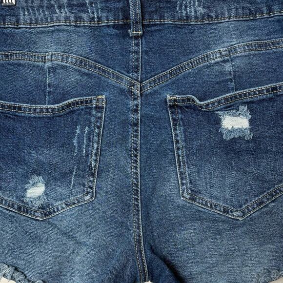 ARIYA Shorts Women's 11/30 Curvy High Rise Distressed Cut Offs Med Blue - Picture 15 of 15